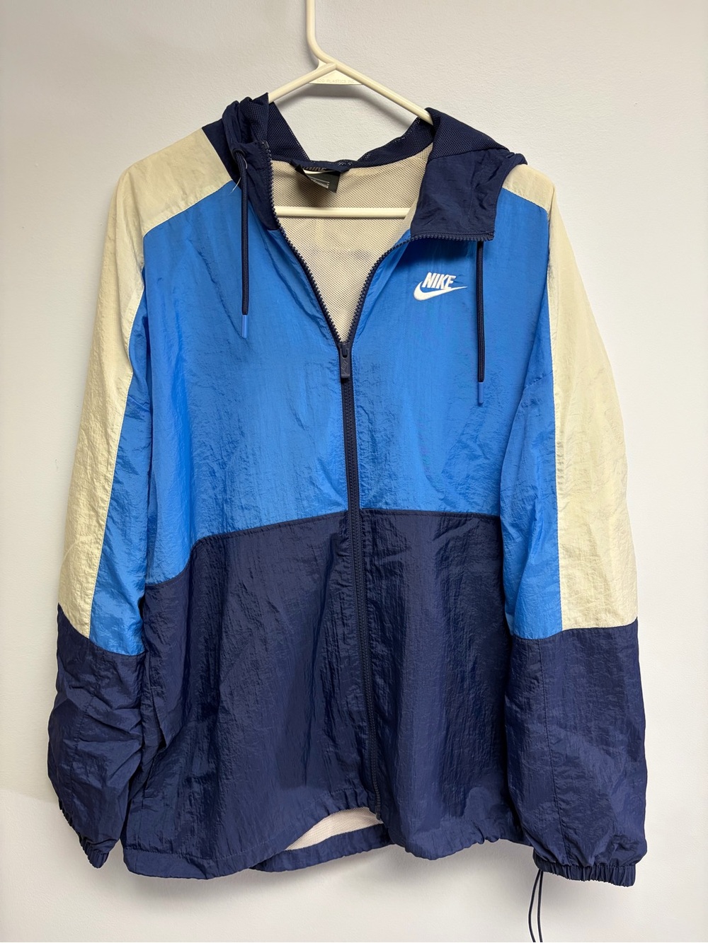 Vintage Nike Men’s Colorblock Windbreaker Jacket - Navy/Blue